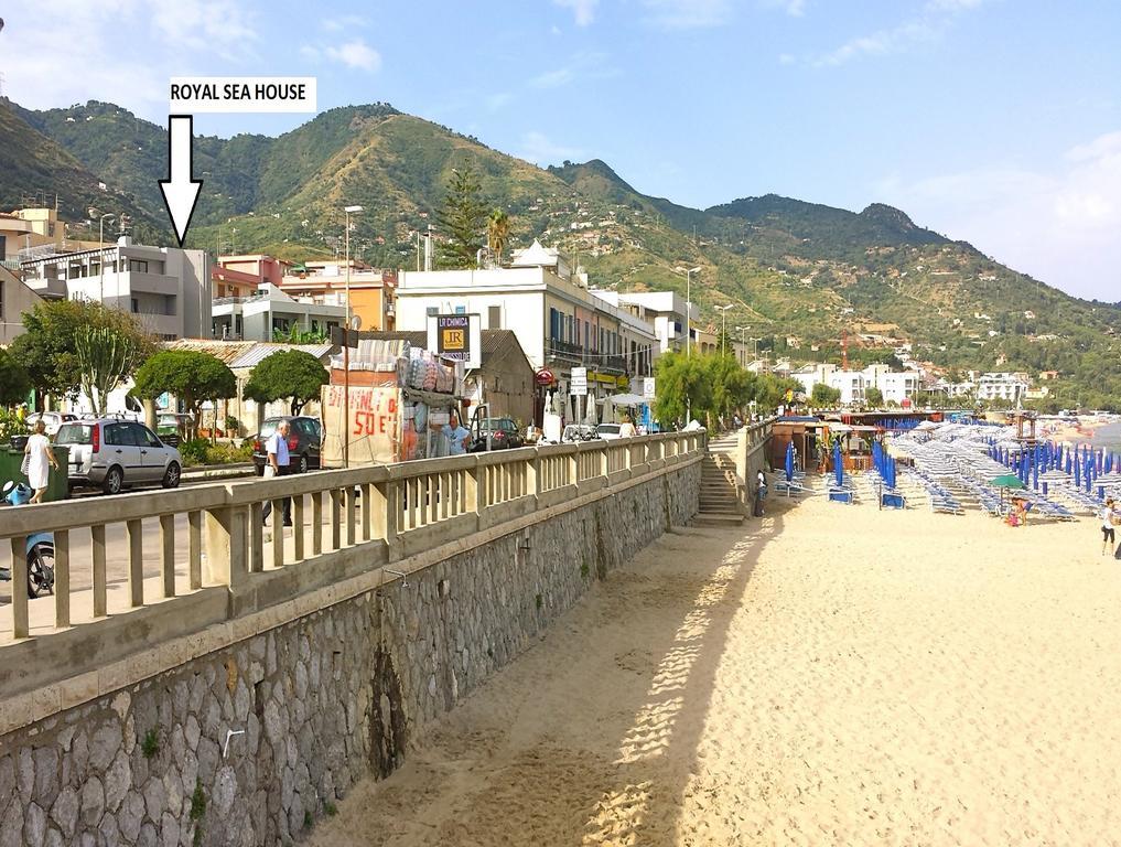 Royal Sea House Lägenhet Cefalù Exteriör bild